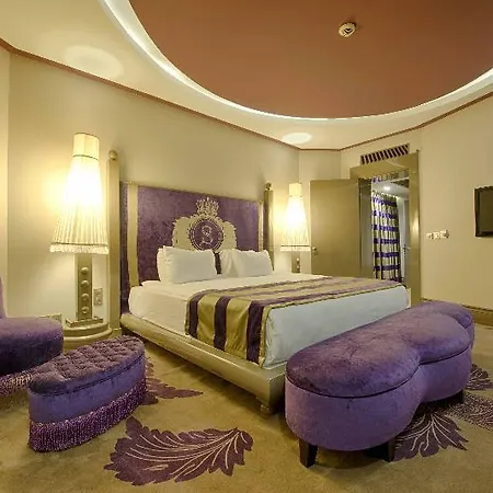 Attaleia Village 5* באלאק
