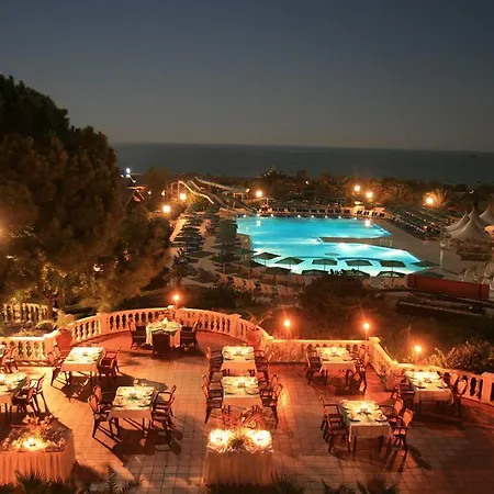 Szálloda Attaleia Village 5*